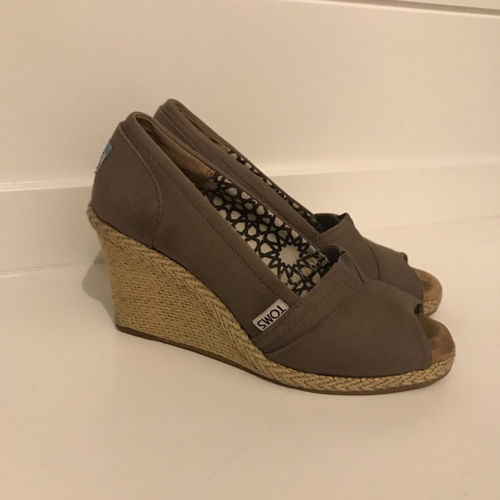 Grey Tom Wedges
